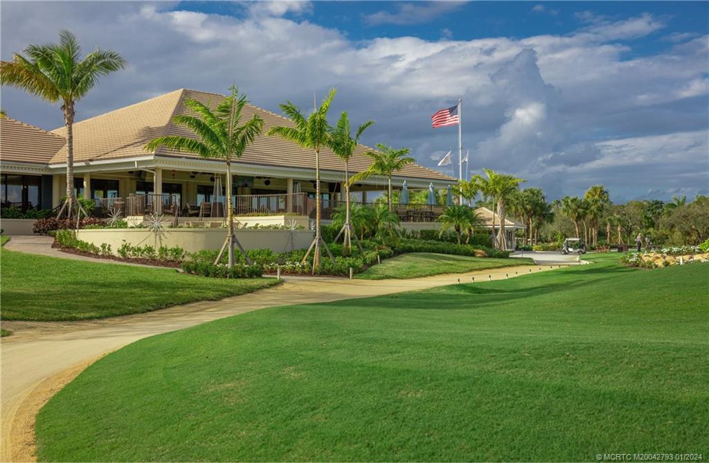 5016 SW Inverness Ct