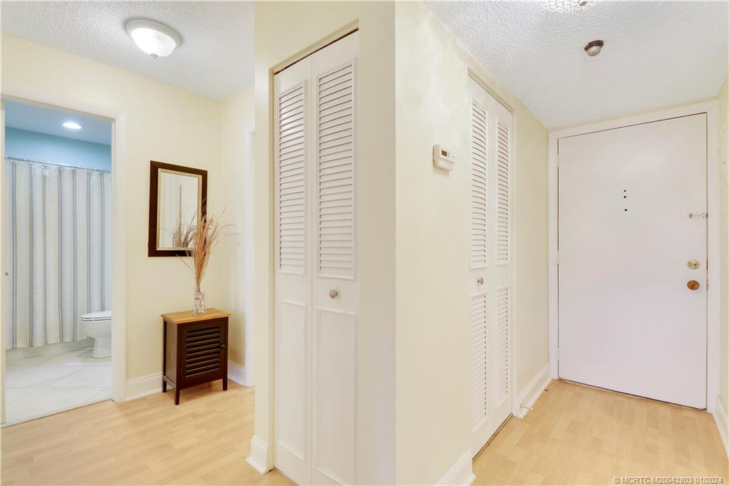 5313 SE Miles Grant Road 211