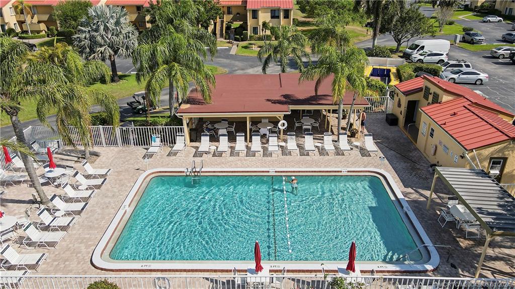 5313 SE Miles Grant Road 211