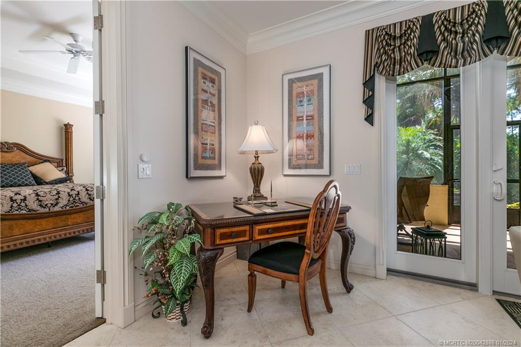 942 SE Willoughby Trace