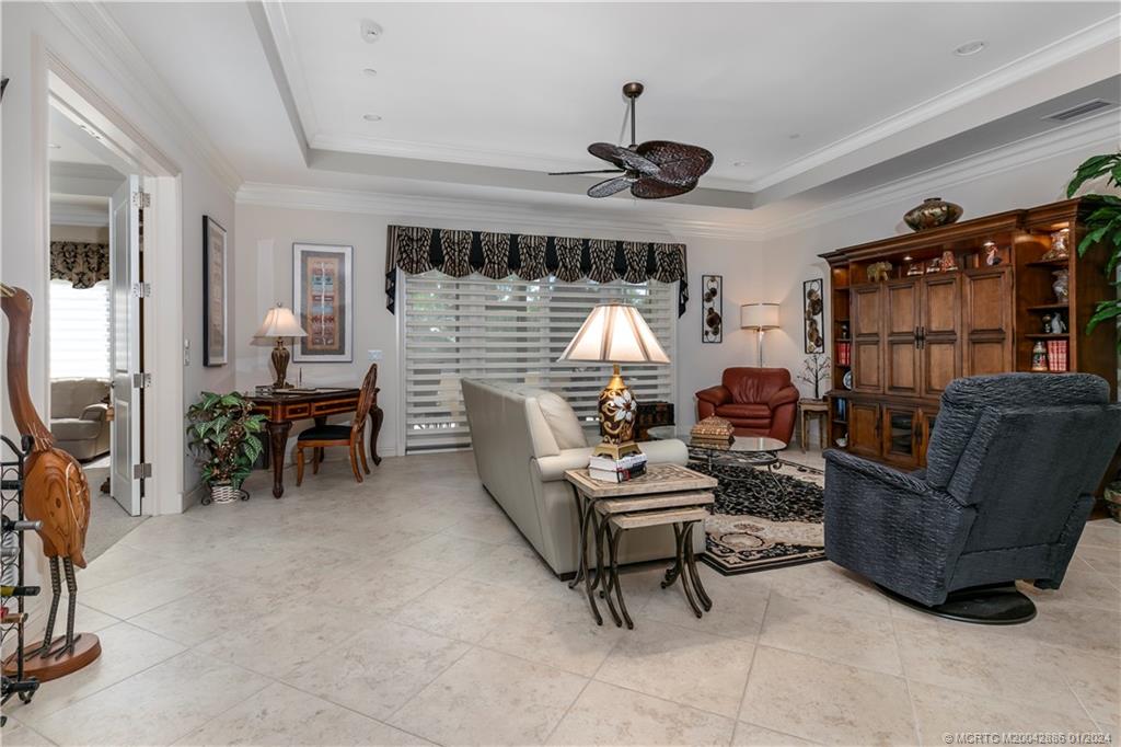 942 SE Willoughby Trace