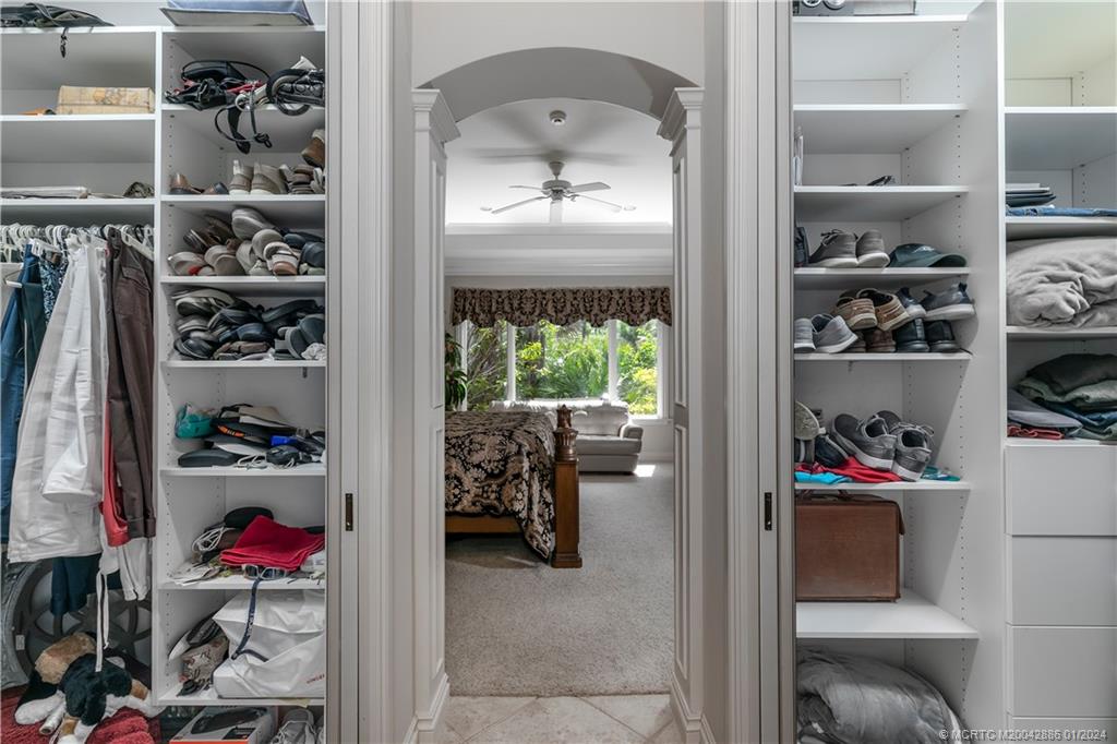 942 SE Willoughby Trace