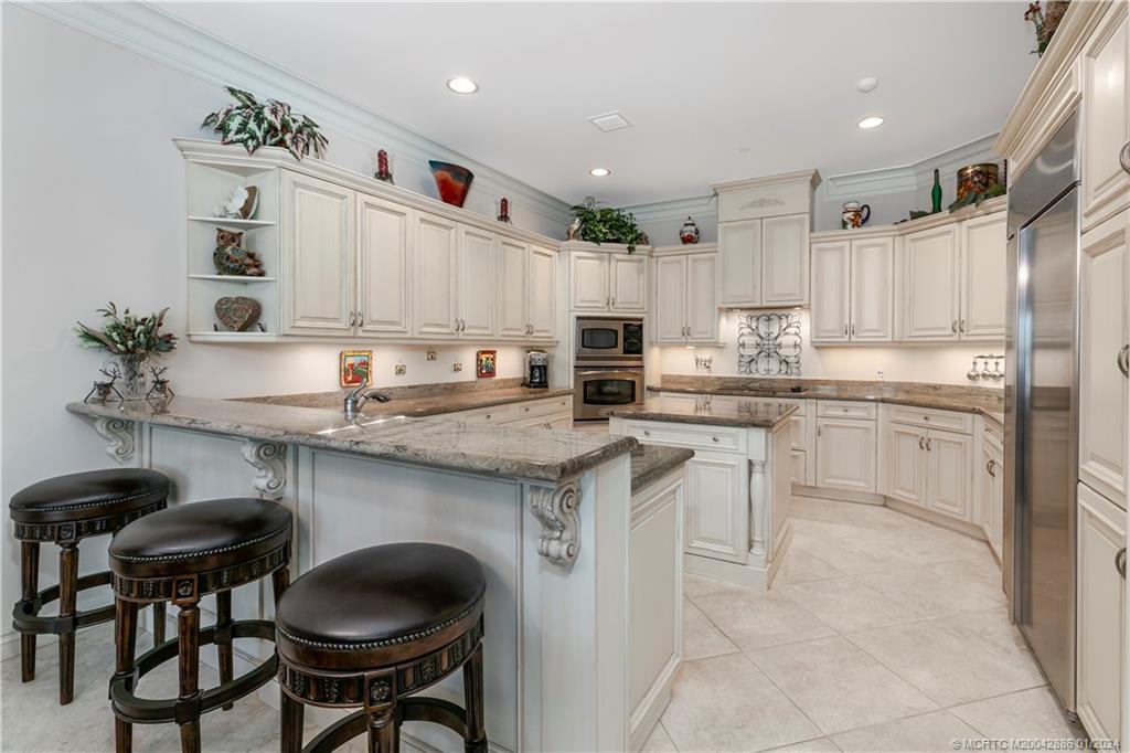 942 SE Willoughby Trace