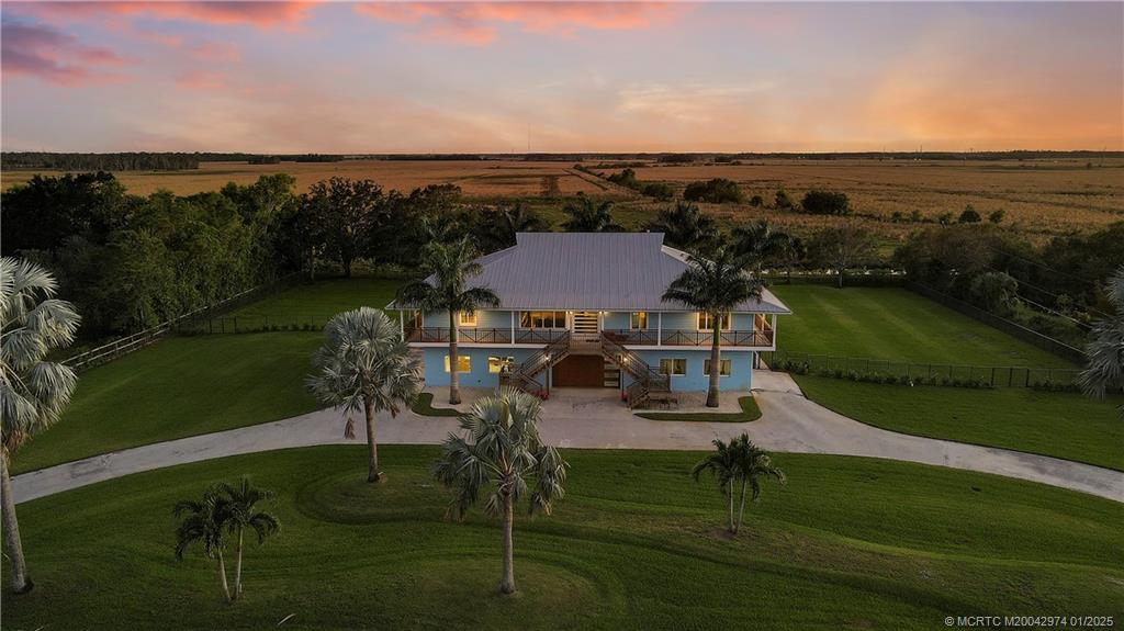 11555 SW Meadowlark Circle