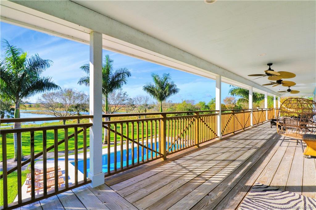 11555 SW Meadowlark Circle