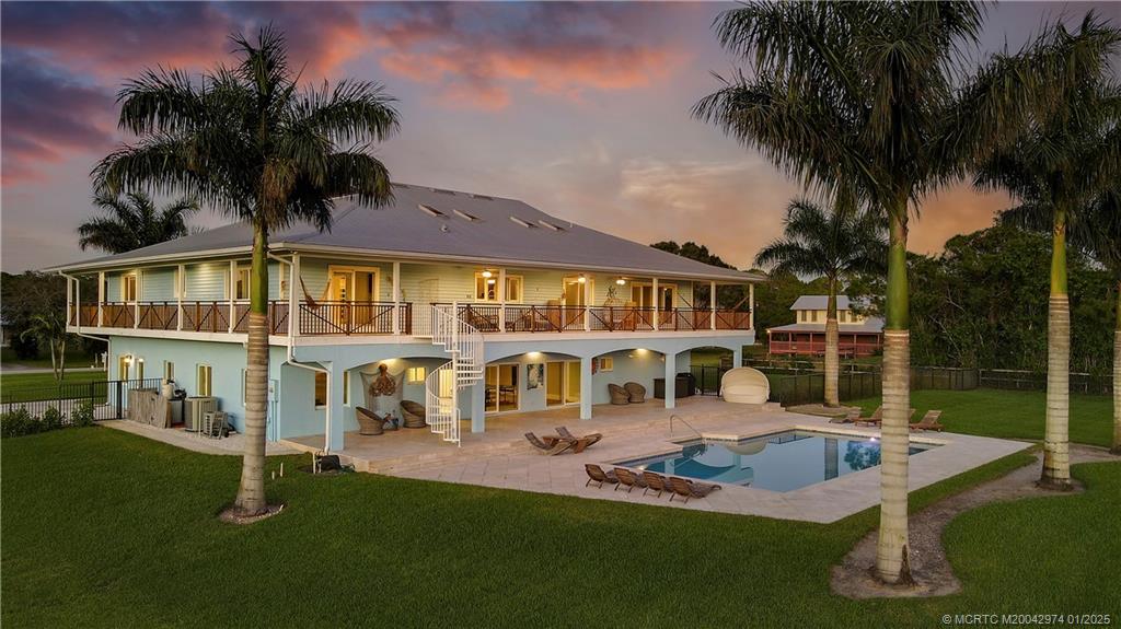 11555 SW Meadowlark Circle