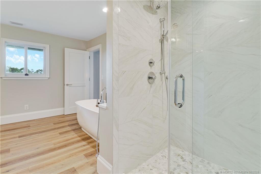 11555 SW Meadowlark Circle