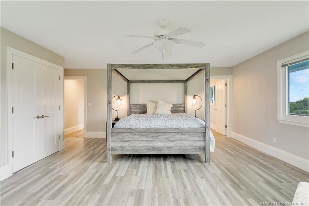 11555 SW Meadowlark Circle