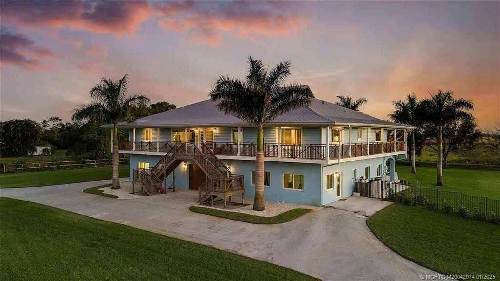 11555 SW Meadowlark Circle