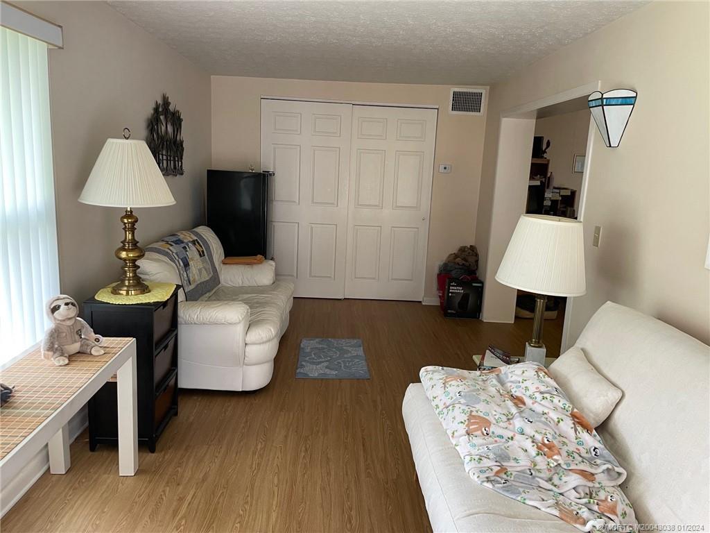 2772 SW Toronado Trail