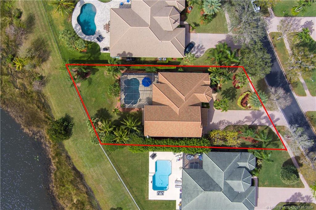 2282 SW Golden Bear Way