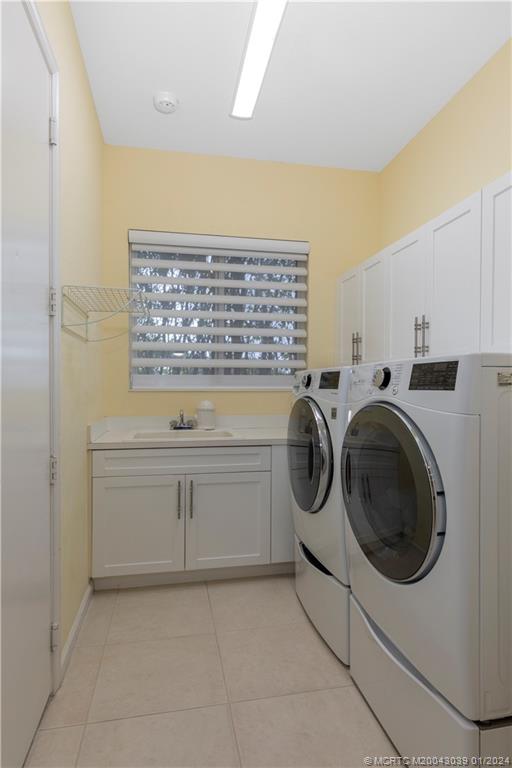 2282 SW Golden Bear Way