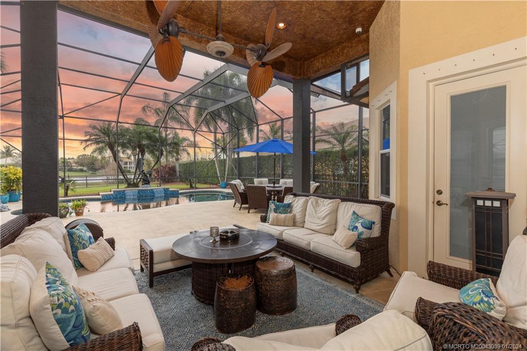 2282 SW Golden Bear Way