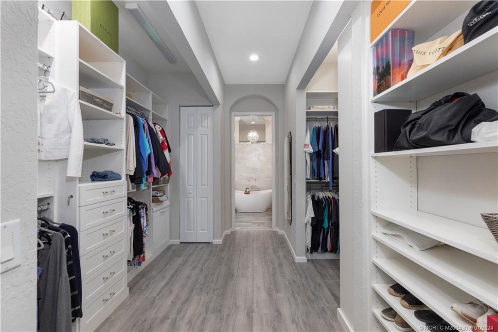 2282 SW Golden Bear Way