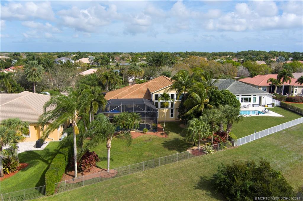 2282 SW Golden Bear Way