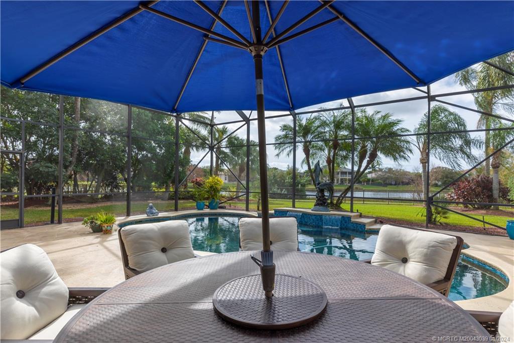 2282 SW Golden Bear Way