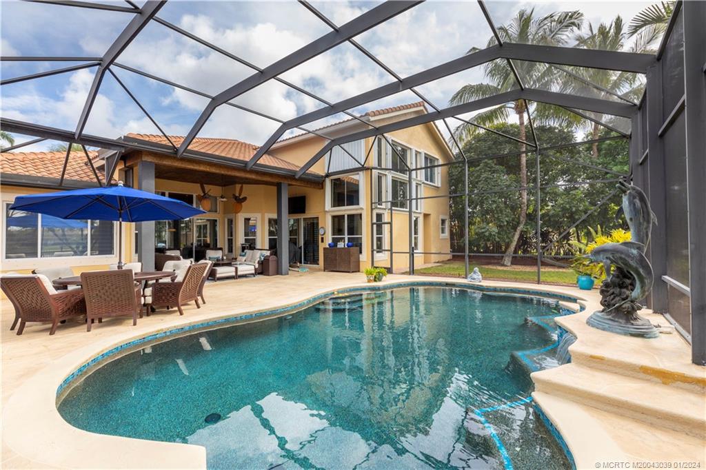 2282 SW Golden Bear Way