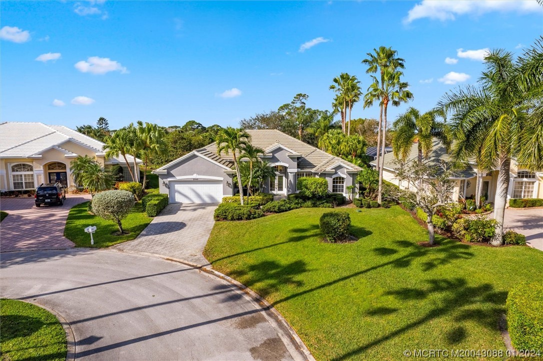 2048 SW Cimarron Ct