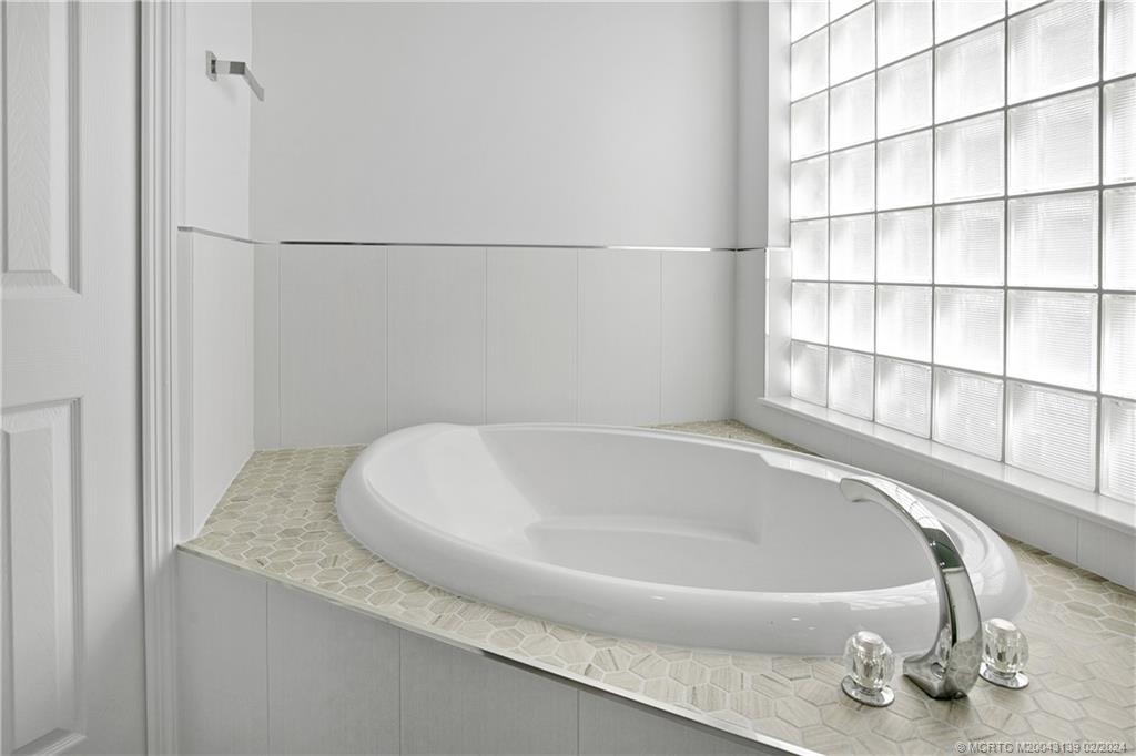 1668 SW Monarch Club Drive