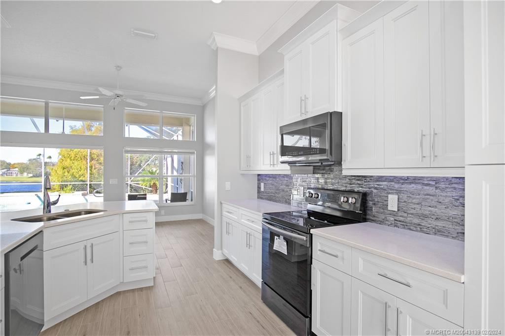 1668 SW Monarch Club Drive