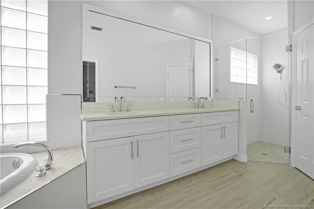 1668 SW Monarch Club Drive