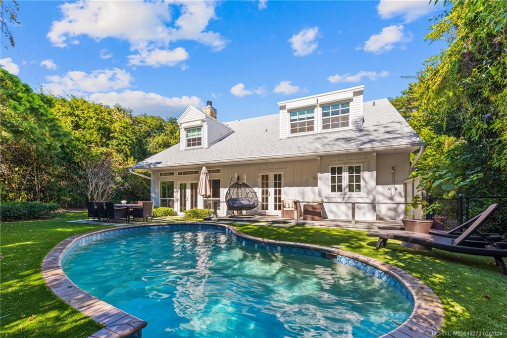 25 N Ridgeview Road N