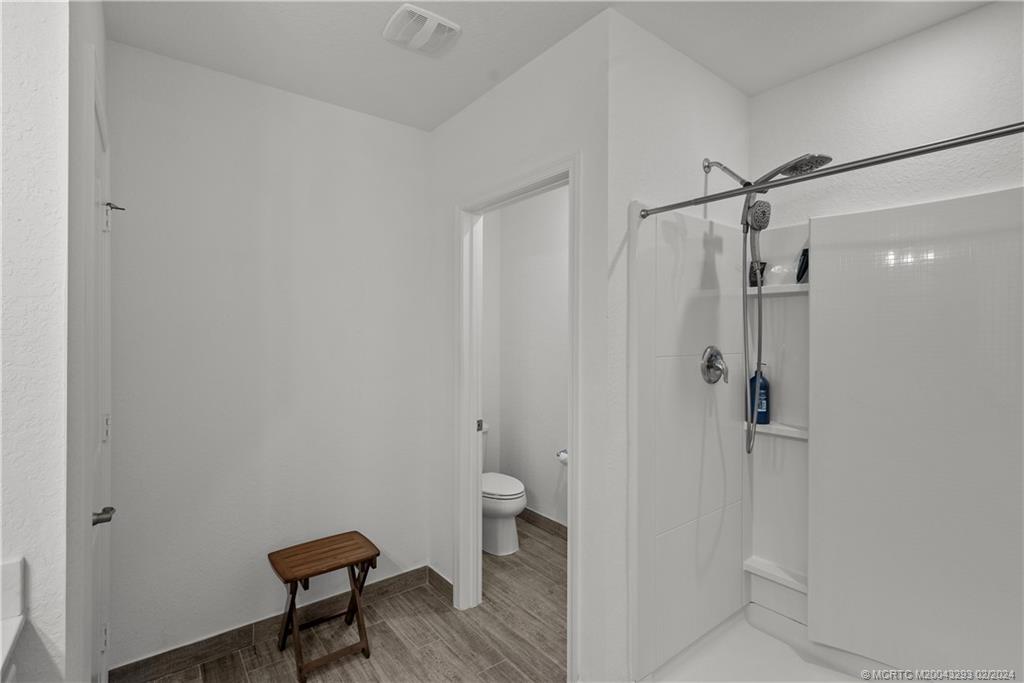 2431 SW Brescia Street