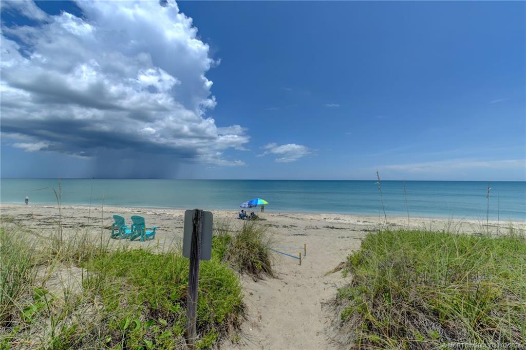 2375 NE Ocean Blvd E405