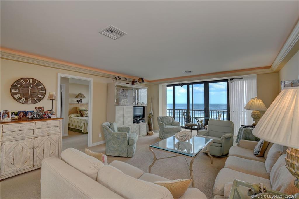 2375 NE Ocean Blvd E405