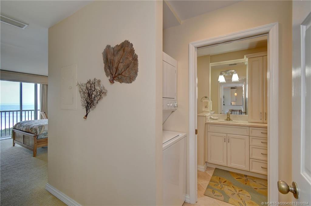 2375 NE Ocean Blvd E405