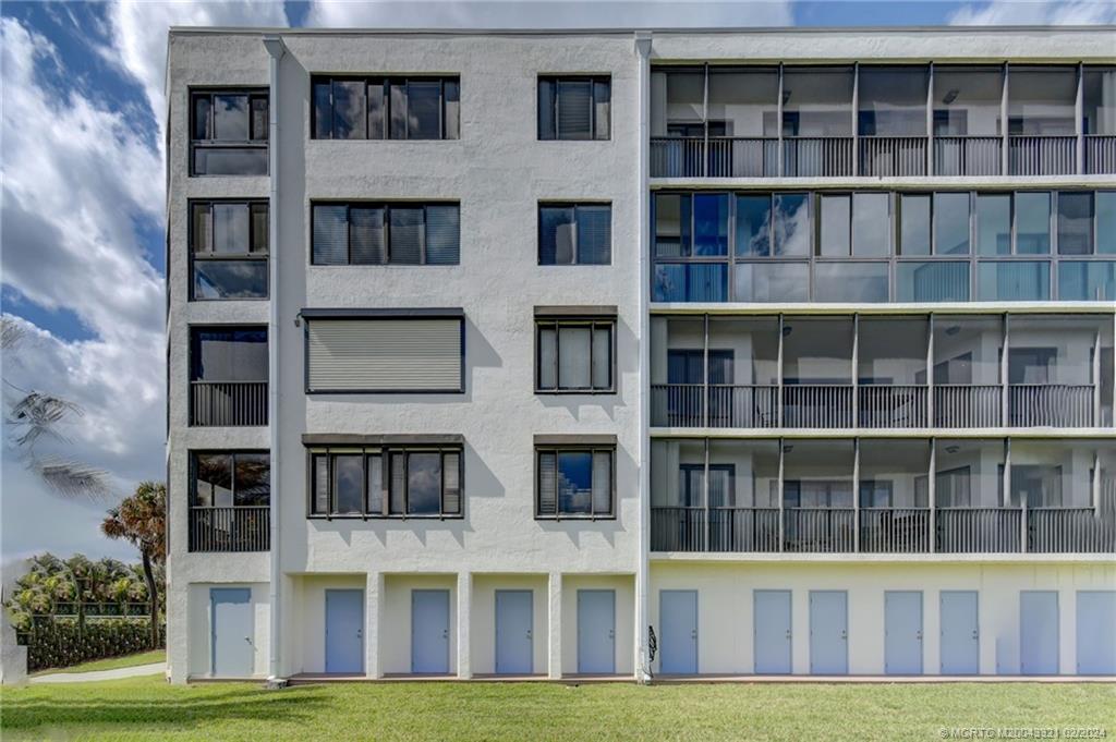 2375 NE Ocean Blvd E405