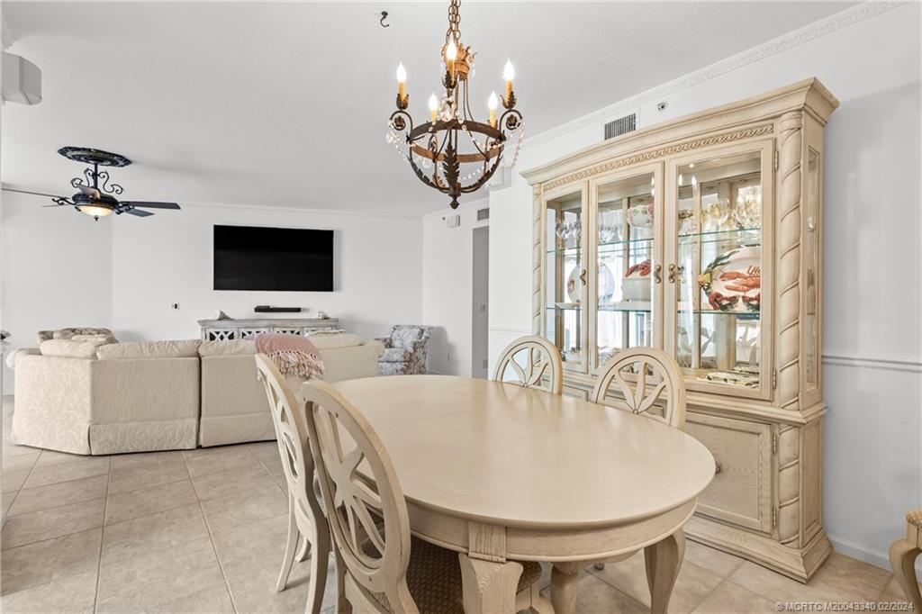 5750 NE Island Cove Way 3204