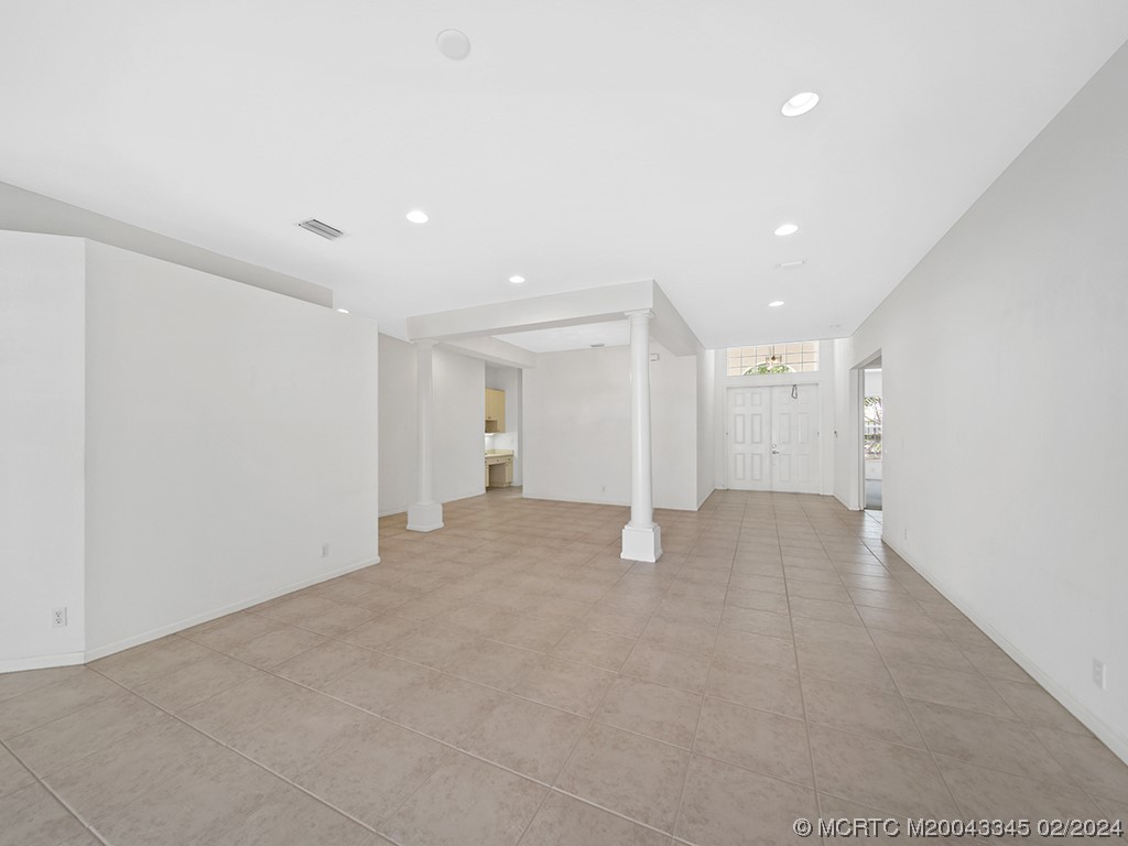 2775 SW Bear Paw Trail