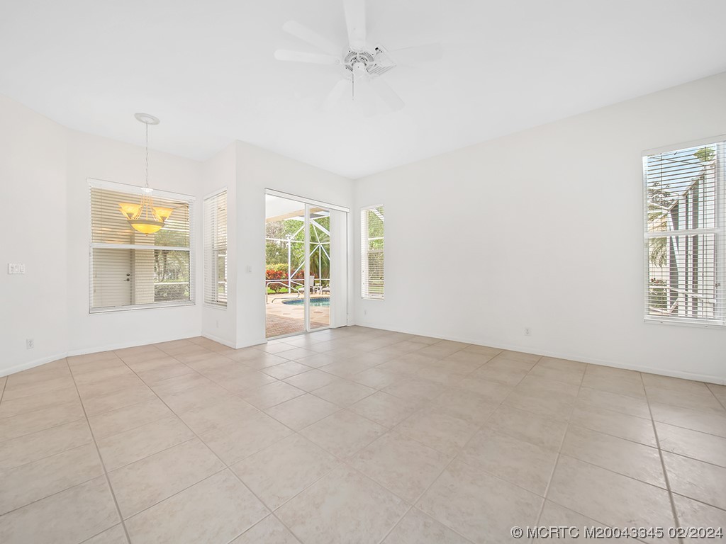 2775 SW Bear Paw Trail