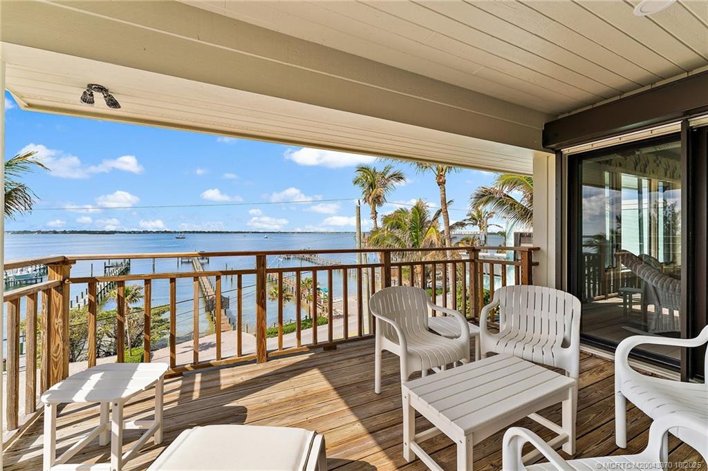 777 SE MacArthur Blvd