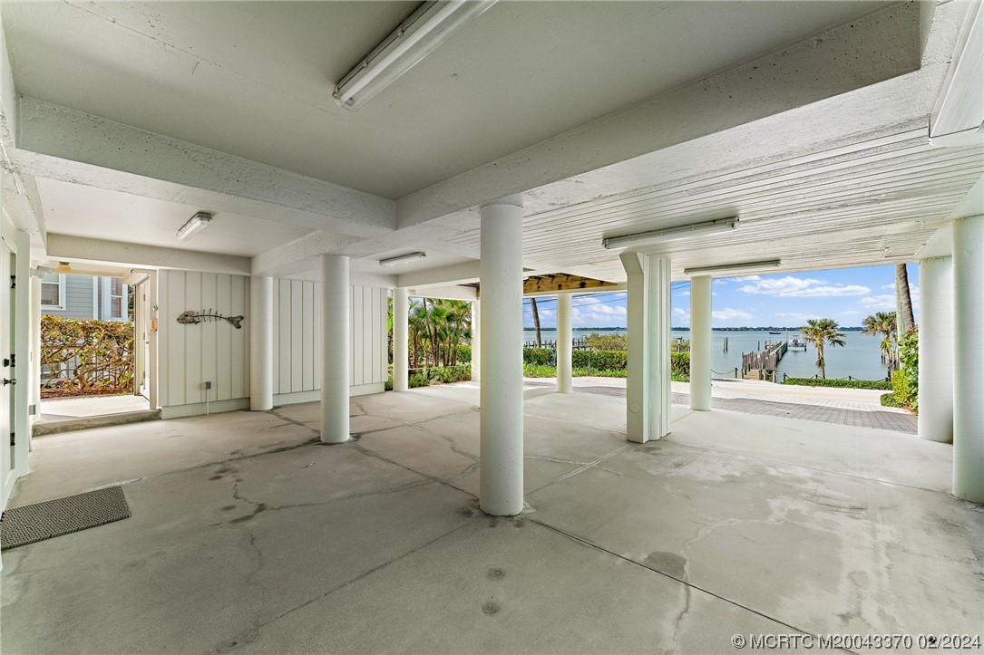 777 SE MacArthur Blvd