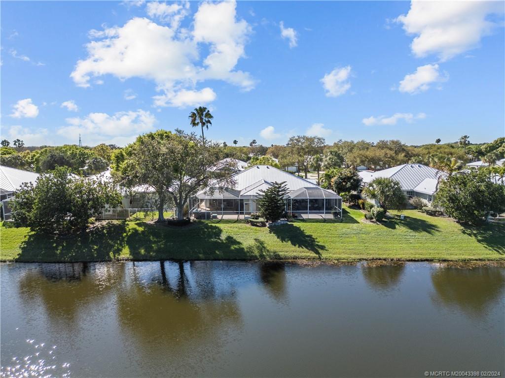 1599 SW Springfield Ct