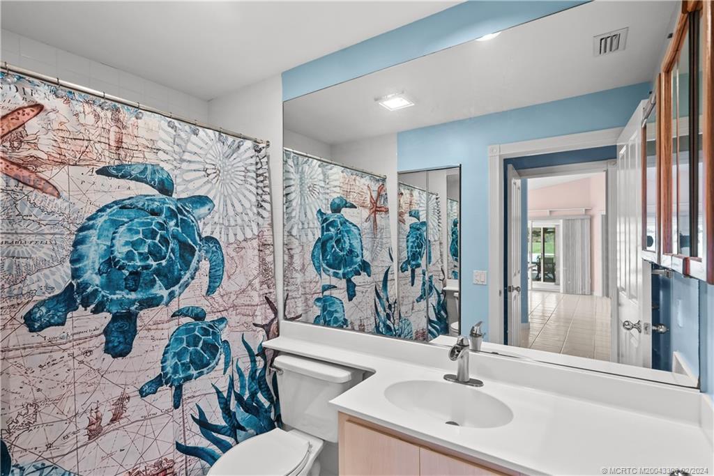 1599 SW Springfield Ct