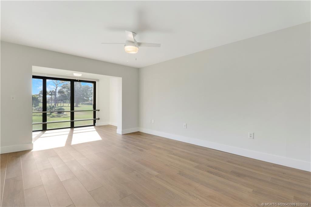 5313 SE Miles Grant Road 202