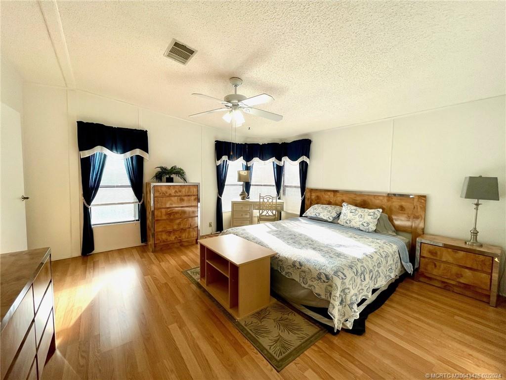 466 SE Trafalgar Terrace