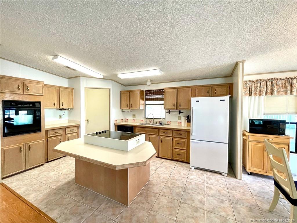 466 SE Trafalgar Terrace