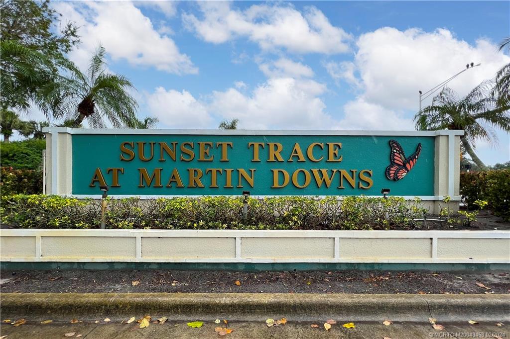 2993 SW Sunset Trace Circle