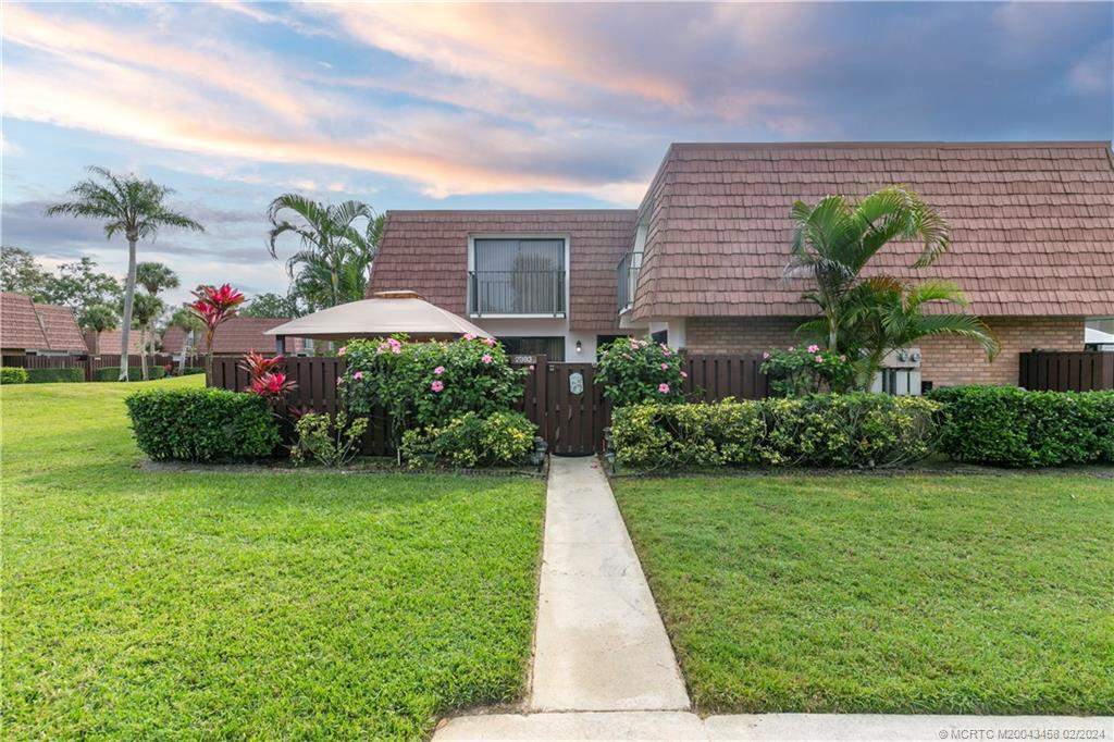 2993 SW Sunset Trace Circle