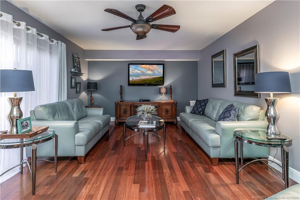 2993 SW Sunset Trace Circle