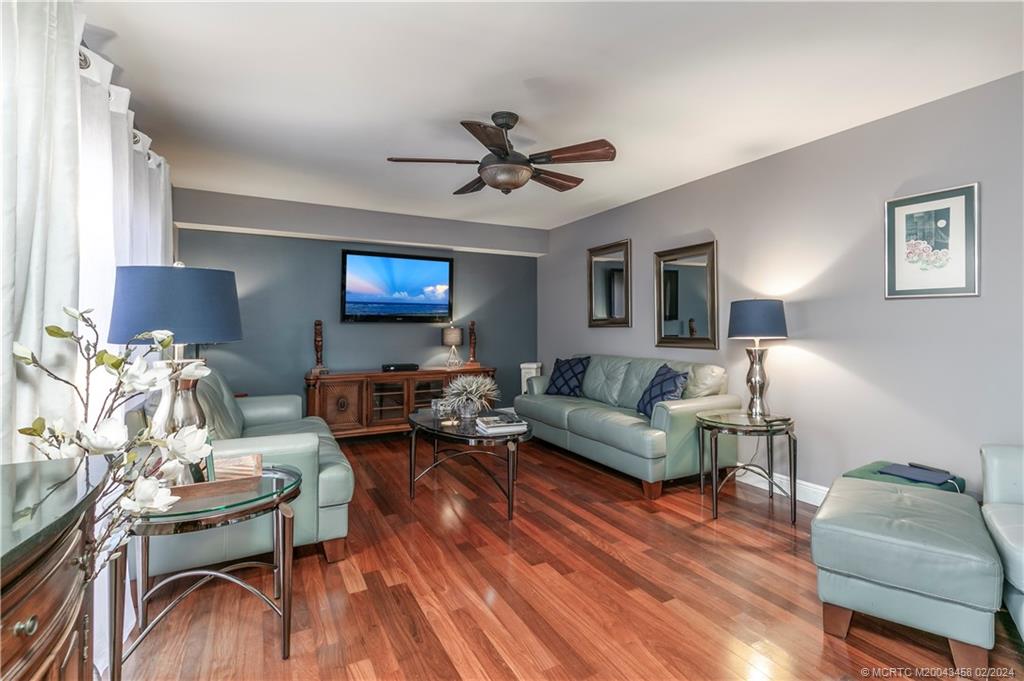 2993 SW Sunset Trace Circle