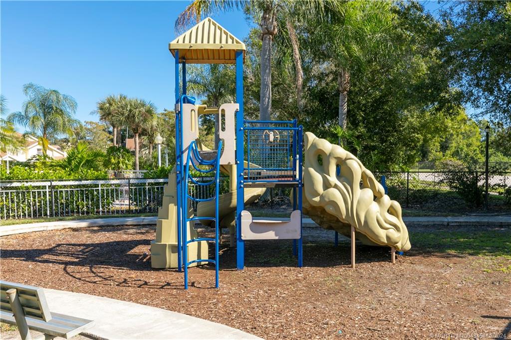 2993 SW Sunset Trace Circle