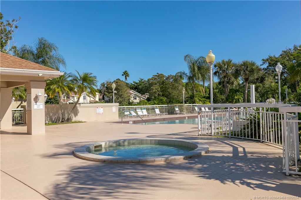 2993 SW Sunset Trace Circle