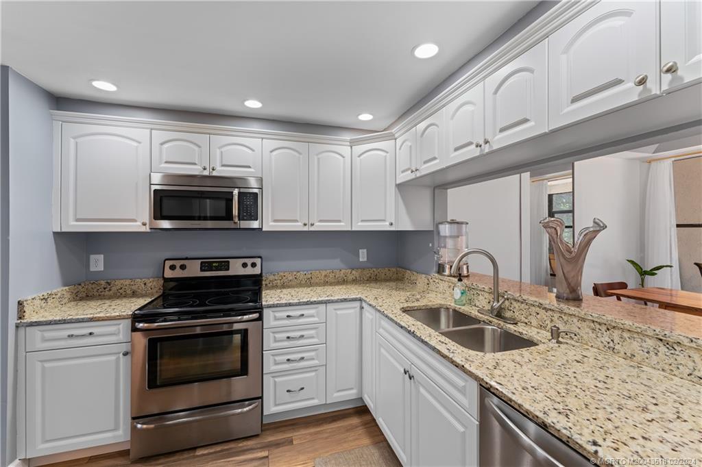 5230 SE Seascape Way 7-103