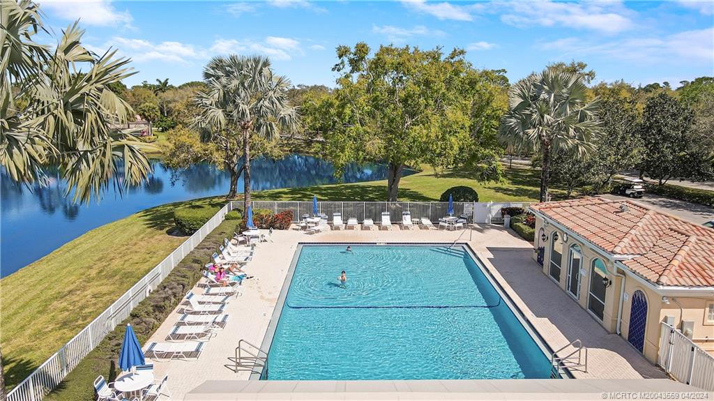 1134 SW Balmoral Trace