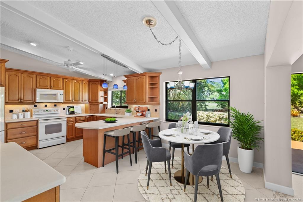 2098 SW Heronwood Road